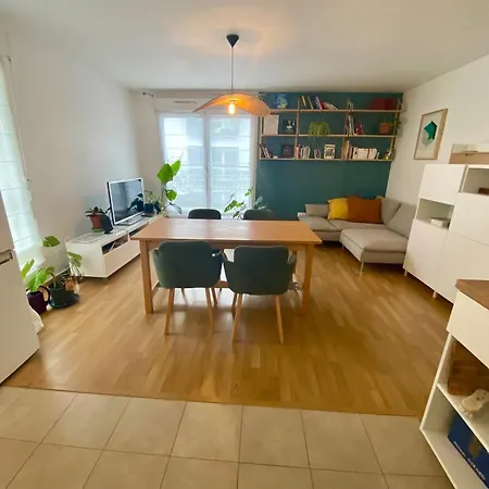 Spacieux Et Lumineux De 67 M2, 2 Balcons Apartment Saint-Ouen (Seine-Saint-Denis)